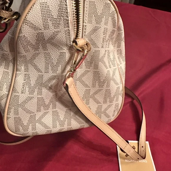 Retro Michael Kors Medium Vanilla Grayson Satchel - Picture 6 of 10